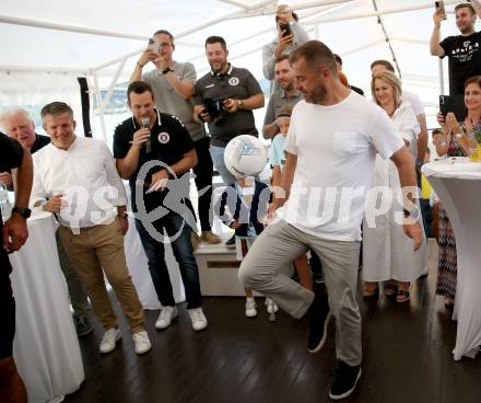 Fussball Bundesliga. Saison Kick-off 2022/23. SK Austria Klagenfurt.  Zeljko Karajica . Klagenfurt, am 5.7.2022.
Foto: Kuess
---
pressefotos, pressefotografie, kuess, qs, qspictures, sport, bild, bilder, bilddatenbank