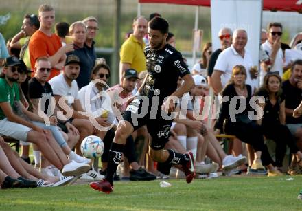 Fussball Testspiel. SK Austria Klagenfurt gegen Moosburg.  Nikola Djoric. Moosburg, am 6.7.2022.
Foto: Kuess
---
pressefotos, pressefotografie, kuess, qs, qspictures, sport, bild, bilder, bilddatenbank