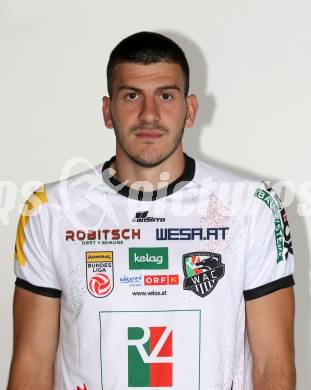 Fussball. Bundesliga. WAC. Mannschaftsfototermin. Portrait.  Luka Lochoshvili.  Wolfsberg 8.7.2022.
Foto: Kuess
---
pressefotos, pressefotografie, kuess, qs, qspictures, sport, bild, bilder, bilddatenbank