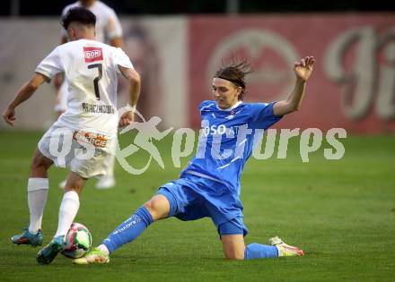 Fussball. OEFB Cup. SAK gegen Wiener Sport-Club. Noah Lupar, (SAK),    Martin Pajaczkowski (Wiener Sport-Club). Klagenfurt, 15.7.2022.
Foto: Kuess
---
pressefotos, pressefotografie, kuess, qs, qspictures, sport, bild, bilder, bilddatenbank