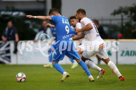 Fussball. OEFB Cup. SAK gegen Wiener Sport-Club. Hrvoje Jakovljevic,  (SAK),  David Rajkovic  (Wiener Sport-Club). Klagenfurt, 15.7.2022.
Foto: Kuess
---
pressefotos, pressefotografie, kuess, qs, qspictures, sport, bild, bilder, bilddatenbank