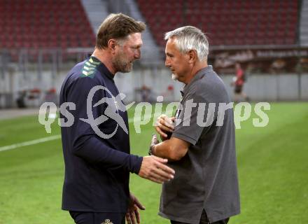 Fussball Testspiel. SK Austria Klagenfurt gegen FC Southampton.   Trainer Trainer Peter Pacult  (Klagenfurt), Ralph Hasenhuettl, (FC Southampton). Klagenfurt, am 18.7.2022. 
Foto: Kuess

---
pressefotos, pressefotografie, kuess, qs, qspictures, sport, bild, bilder, bilddatenbank