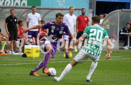 Fussball. Bundesliga. Austria Klagenfurt gegen Rapid Wien. Christopher Wernitznig,  (Klagenfurt),  Maximilian Hofmann  (Rapid).  Klagenfurt, 31.7.2022.
Foto: Kuess
---
pressefotos, pressefotografie, kuess, qs, qspictures, sport, bild, bilder, bilddatenbank