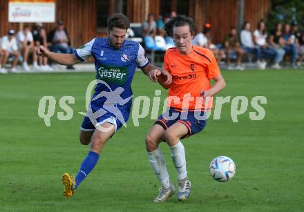 Fussball. Unterliga West. Dellach Gail gegen Penk.  Silvio Mandl  (Dellach),  Sandro Lederer  (Penk). Dellach im Gailtal, am 14.8.2022.
Foto: Kuess
---
pressefotos, pressefotografie, kuess, qs, qspictures, sport, bild, bilder, bilddatenbank