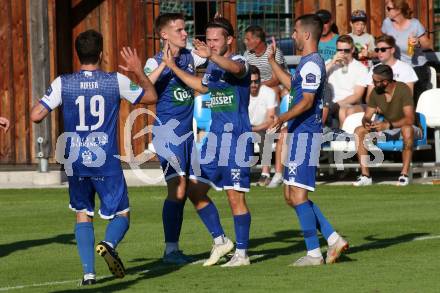 Fussball. Unterliga West. Dellach Gail gegen Penk.   Torjubel Philipp Werner Kofler, Fabio Revelant, Maximilian Wastian, Samir Nuhanovic (Dellach). Dellach im Gailtal, am 14.8.2022.
Foto: Kuess
---
pressefotos, pressefotografie, kuess, qs, qspictures, sport, bild, bilder, bilddatenbank