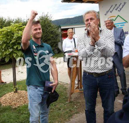 Klettern, Bouldern. Empfang Europameister Nicolai Uznik.  Nicolai Uznik, Marijan. Velik. St. Johann,  21.8.2022.
Foto: Kuess
---
pressefotos, pressefotografie, kuess, qs, qspictures, sport, bild, bilder, bilddatenbank