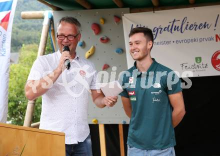 Klettern, Bouldern. Empfang Europameister Nicolai Uznik.  St. Johann,  21.8.2022.
Foto: Kuess
---
pressefotos, pressefotografie, kuess, qs, qspictures, sport, bild, bilder, bilddatenbank