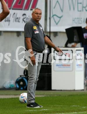 Fussball Bundesliga.  SK Austria Klagenfurt gegen FK Austria Wien.  Trainer Peter Pacult  (Klagenfurt). Klagenfurt, am 28.8.2022. 
Foto: Kuess

---
pressefotos, pressefotografie, kuess, qs, qspictures, sport, bild, bilder, bilddatenbank