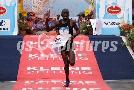 Kaernten laeuft.   Samwel Mailu. Klagenfurt, am 28.8.2022.
Foto: Kuess
---
pressefotos, pressefotografie, kuess, qs, qspictures, sport, bild, bilder, bilddatenbank