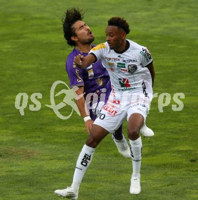 Fussball Bundesliga.  WAC gegen SK Austria Klagenfurt.  Thierno Mamadou Lamarana Ballo,  (WAC),  Maximiliano Moreira Romero   (Klagenfurt). Wolfsberg, am 4.9..2022. 
Foto: Kuess

---
pressefotos, pressefotografie, kuess, qs, qspictures, sport, bild, bilder, bilddatenbank