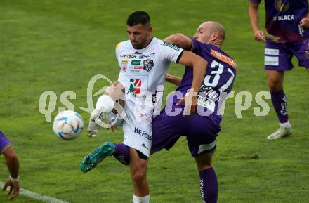 Fussball Bundesliga.  WAC gegen SK Austria Klagenfurt.   Tai Baribo,  (WAC),   Nicolas Wimmer (Klagenfurt). Wolfsberg, am 4.9..2022. 
Foto: Kuess

---
pressefotos, pressefotografie, kuess, qs, qspictures, sport, bild, bilder, bilddatenbank