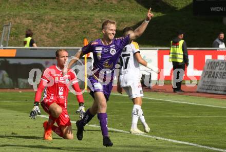 Fussball Bundesliga.  WAC gegen SK Austria Klagenfurt.  Torjubel Christopher Cvetko (Klagenfurt). Wolfsberg, am 4.9..2022. 
Foto: Kuess

---
pressefotos, pressefotografie, kuess, qs, qspictures, sport, bild, bilder, bilddatenbank