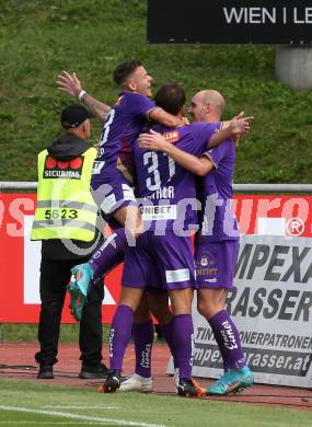 Fussball Bundesliga.  WAC gegen SK Austria Klagenfurt.  Torjubel Florian Rieder, Thorsten Mahrer, Nicolas Wimmer  (Klagenfurt). Wolfsberg, am 4.9..2022. 
Foto: Kuess

---
pressefotos, pressefotografie, kuess, qs, qspictures, sport, bild, bilder, bilddatenbank