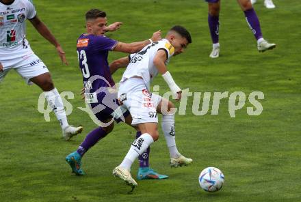 Fussball Bundesliga.  WAC gegen SK Austria Klagenfurt.  Adis Jasic,   (WAC),  Florian Rieder  (Klagenfurt). Wolfsberg, am 4.9..2022. 
Foto: Kuess

---
pressefotos, pressefotografie, kuess, qs, qspictures, sport, bild, bilder, bilddatenbank