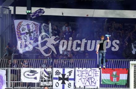 Fussball Bundesliga.  WAC gegen SK Austria Klagenfurt.    Fans Austria (Klagenfurt). Wolfsberg, am 4.9..2022. 
Foto: Kuess

---
pressefotos, pressefotografie, kuess, qs, qspictures, sport, bild, bilder, bilddatenbank