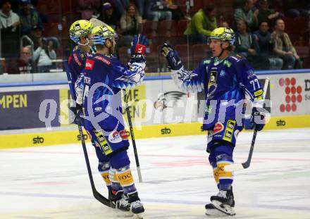 EBEL. Eishockey Bundesliga. VSV gegen BEMER Pioneers Vorarlberg.  Torjubel Kevin Moderer, Philipp Lindner (VSV). Villach, am 22.92022.
Foto: Kuess
www.qspictures.net
---
pressefotos, pressefotografie, kuess, qs, qspictures, sport, bild, bilder, bilddatenbank