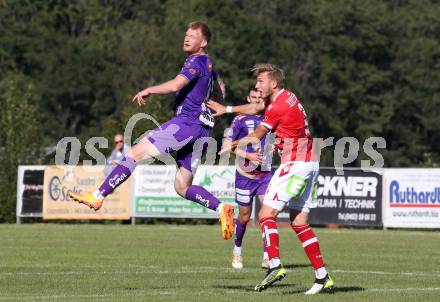 Fussball Testspiel. SK Austria Klagenfurt gegen GAK.   Jonas Arweiler,  (Klagenfurt),  Michael Huber (GAK). St. Michael im Lavanttal, am 23.9.2022.
Foto: Kuess
---
pressefotos, pressefotografie, kuess, qs, qspictures, sport, bild, bilder, bilddatenbank