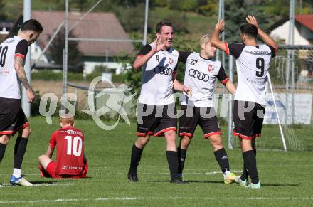 Fussball. 1. KLasse D. Sittersdorf gegen Rueckersdorf.   Torjubel Pascal Urch, Daniel Michael Rutnig, Bojan Canacevic (Sittersdorf).  Sittersdorf, am 2.10.2022. 
Foto: Kuess
---
pressefotos, pressefotografie, kuess, qs, qspictures, sport, bild, bilder, bilddatenbank