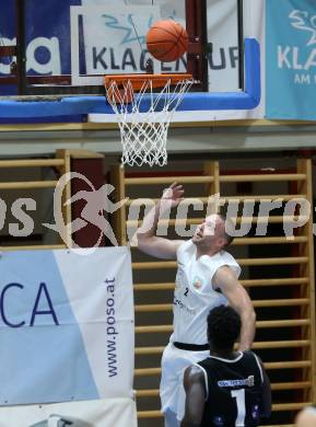 Basketball 2. Liga 2022/2023. Grunddurchgang 1. Runde.  KOS Celovec gegen  RAIDERS Tirol.   Tim Huber (KOS). Klagenfurt, am 8.10.2022.
Foto: Kuess
www.qspictures.net
---
pressefotos, pressefotografie, kuess, qs, qspictures, sport, bild, bilder, bilddatenbank