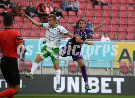 Fussball Bundesliga. SK Austria Klagenfurt gegen SC Austria Lustenau.  Sinan Karweina, (Klagenfurt), Torben Bjarne Rhein  (Lustenau). Klagenfurt, am 8.10.2022.
Foto: Kuess
---
pressefotos, pressefotografie, kuess, qs, qspictures, sport, bild, bilder, bilddatenbank