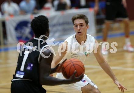 Basketball 2. Liga 2022/2023. Grunddurchgang 1. Runde.  KOS Celovec gegen  RAIDERS Tirol.   Niklas Michel (KOS). Klagenfurt, am 8.10.2022.
Foto: Kuess
www.qspictures.net
---
pressefotos, pressefotografie, kuess, qs, qspictures, sport, bild, bilder, bilddatenbank