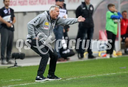 Fussball Bundesliga. SK Austria Klagenfurt gegen SC Austria Lustenau. Trainer Peter Pacult  (Klagenfurt). Klagenfurt, am 8.10.2022.
Foto: Kuess
---
pressefotos, pressefotografie, kuess, qs, qspictures, sport, bild, bilder, bilddatenbank