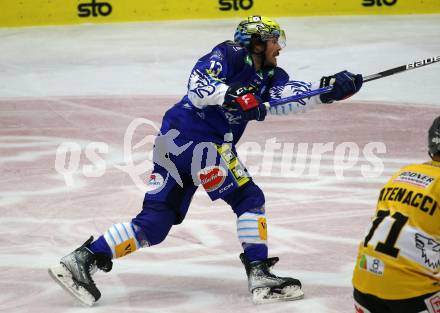 EBEL. Eishockey Bundesliga. VSV gegen HC Pustertal Woelfe.  Chris Collins (VSV). Villach, am 14.10.2022.
Foto: Kuess
www.qspictures.net
---
pressefotos, pressefotografie, kuess, qs, qspictures, sport, bild, bilder, bilddatenbank