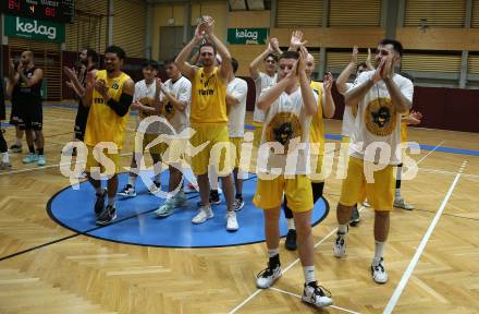 Basketball 2. Liga 2022/2023. Grunddurchgang 2. Runde.  Woerthersee Piraten gegen  Mattersburg Rocks.  Jubel Piraten. Klagenfurt, am 15.10.2022.
Foto: Kuess
www.qspictures.net
---
pressefotos, pressefotografie, kuess, qs, qspictures, sport, bild, bilder, bilddatenbank