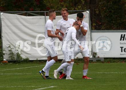 Fussball. Kaerntner Liga.  KAC gegen Atus Ferlach.  Torjubel  Dejan Kern (Ferlach).  Klagenfurt,  am 15.10.2022. 
Foto: Kuess
---
pressefotos, pressefotografie, kuess, qs, qspictures, sport, bild, bilder, bilddatenbank