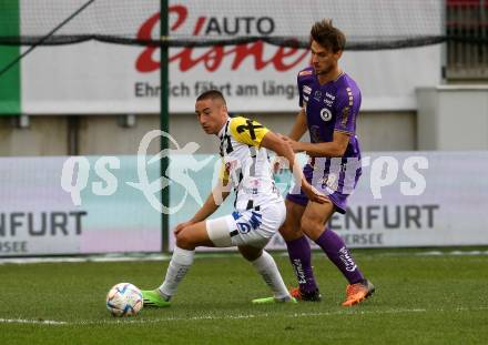 Fussball Bundesliga. SK Austria Klagenfurt gegen LASK   Thorsten Mahrer (Klagenfurt),  Marin Ljubicic (LASK). Klagenfurt, am 15.10.2022.
Foto: Kuess
---
pressefotos, pressefotografie, kuess, qs, qspictures, sport, bild, bilder, bilddatenbank