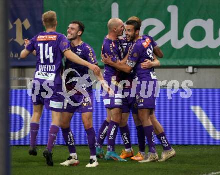 Fussball Bundesliga. SK Austria Klagenfurt gegen LASK   Torjubel Markus Pink, Andrew Irving, Jonas Arweiler, Christopher Cvetko, Nicolas Wimmer (Klagenfurt). Klagenfurt, am 15.10.2022.
Foto: Kuess
---
pressefotos, pressefotografie, kuess, qs, qspictures, sport, bild, bilder, bilddatenbank