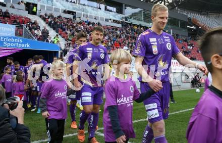 Fussball Bundesliga. SK Austria Klagenfurt gegen LASK   Christopher CVetko, Chistopher Wernitznig (Klagenfurt). Klagenfurt, am 15.10.2022.
Foto: Kuess
---
pressefotos, pressefotografie, kuess, qs, qspictures, sport, bild, bilder, bilddatenbank