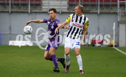 Fussball Bundesliga. SK Austria Klagenfurt gegen LASK   Till Schumacher,  (Klagenfurt),  Thomas Goiginger (LASK). Klagenfurt, am 15.10.2022.
Foto: Kuess
---
pressefotos, pressefotografie, kuess, qs, qspictures, sport, bild, bilder, bilddatenbank