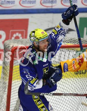 EBEL. Eishockey Bundesliga. EC VSV gegen Migross Supermercati Asiago Hockey.  Robert Sabolic (VSV). Villach, am 18.10.2022.
Foto: Kuess
www.qspictures.net
---
pressefotos, pressefotografie, kuess, qs, qspictures, sport, bild, bilder, bilddatenbank