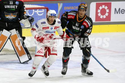 EBEL. Eishockey Bundesliga. EC KAC gegen  Steinbach Black Wings Linz 1992.  Johannes Bischofberger, (KAC),  Ramon Schnetzer   (Black Wings). Klagenfurt, am 21.10.2022.
Foto: Kuess
www.qspictures.net
---
pressefotos, pressefotografie, kuess, qs, qspictures, sport, bild, bilder, bilddatenbank