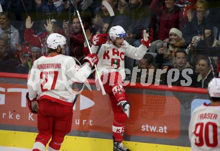 EBEL. Eishockey Bundesliga. EC KAC gegen  Steinbach Black Wings 1992. Torjubel Lukas Haudum, Thomas Hundertpfund, Matthew Fraser  (KAC). Klagenfurt, am 21.10.2022.
Foto: Kuess
www.qspictures.net
---
pressefotos, pressefotografie, kuess, qs, qspictures, sport, bild, bilder, bilddatenbank