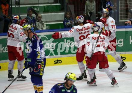 EBEL. Eishockey Bundesliga. EC VSV gegen EC Red Bull Salzburg. Torjubel Chay Genoway, Florian Baltram, Nicolai Meyer, Lucas Thaler  (Salzburg). Villach, am 23.10.2022.
Foto: Kuess
www.qspictures.net
---
pressefotos, pressefotografie, kuess, qs, qspictures, sport, bild, bilder, bilddatenbank