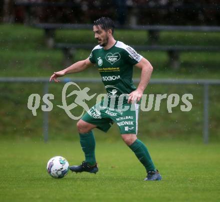 Fussball. Kaerntner Liga. Bleiburg gegen Lendorf.   Julian Mataln  (Lendorf). Bleiburg, am 22.10.2022.
Foto: Kuess
---
pressefotos, pressefotografie, kuess, qs, qspictures, sport, bild, bilder, bilddatenbank