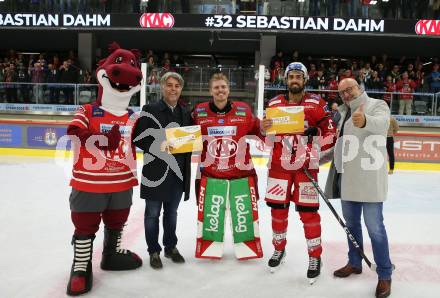 EBEL. Eishockey Bundesliga. EC KAC gegen  VSV.  Spieler des Abends Sebastian Dahm, Lucas Lessio (KAC). Klagenfurt, am 26.10.2022.
Foto: Kuess
www.qspictures.net
---
pressefotos, pressefotografie, kuess, qs, qspictures, sport, bild, bilder, bilddatenbank