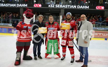 EBEL. Eishockey Bundesliga. EC KAC gegen  VSV.  Spieler des Abends Sebastian Dahm, Lucas Lessio (KAC). Klagenfurt, am 26.10.2022.
Foto: Kuess
www.qspictures.net
---
pressefotos, pressefotografie, kuess, qs, qspictures, sport, bild, bilder, bilddatenbank