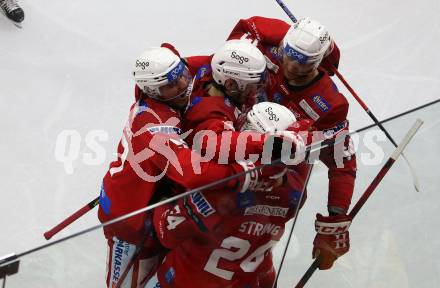 EBEL. Eishockey Bundesliga. EC KAC gegen  VSV.  Torjubel Steven Strong, Manuel Ganahl, Paul Postma (KAC). Klagenfurt, am 26.10.2022.
Foto: Kuess
www.qspictures.net
---
pressefotos, pressefotografie, kuess, qs, qspictures, sport, bild, bilder, bilddatenbank