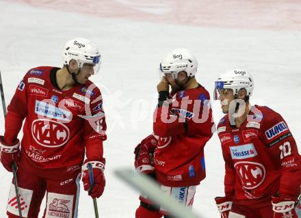 EBEL. Eishockey Bundesliga. EC KAC gegen  VSV. Lukas Haudum, Thomas Koch, Thomas Vallant  (KAC). Klagenfurt, am 26.10.2022.
Foto: Kuess
www.qspictures.net
---
pressefotos, pressefotografie, kuess, qs, qspictures, sport, bild, bilder, bilddatenbank