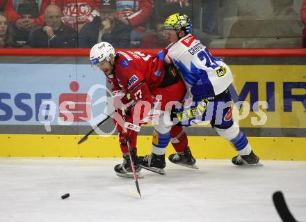 EBEL. Eishockey Bundesliga. EC KAC gegen  VSV.  Manuel Ganahl,  (KAC),  Dominik Grafenthin  (VSV). Klagenfurt, am 26.10.2022.
Foto: Kuess
www.qspictures.net
---
pressefotos, pressefotografie, kuess, qs, qspictures, sport, bild, bilder, bilddatenbank