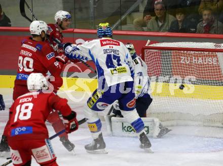 EBEL. Eishockey Bundesliga. EC KAC gegen  VSV.  Lucas Haudum, Matthew Fraser, (KAC),    Simon Despres, Jean Philippe Lamoureux  (VSV). Klagenfurt, am 26.10.2022.
Foto: Kuess
www.qspictures.net
---
pressefotos, pressefotografie, kuess, qs, qspictures, sport, bild, bilder, bilddatenbank