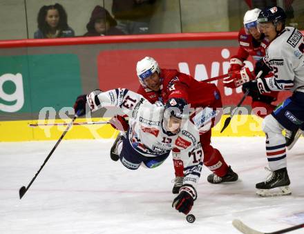 EBEL. Eishockey Bundesliga. EC KAC gegen  Hydro Fehervar AV 19.  Nicolas Petersen, (KAC),    Kristof Nemeth  (Fehervar). Klagenfurt, am 28.10.2022.
Foto: Kuess
www.qspictures.net
---
pressefotos, pressefotografie, kuess, qs, qspictures, sport, bild, bilder, bilddatenbank