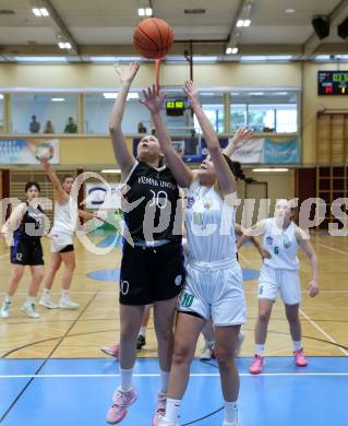 Basketball Damen Superliga. Grunddurchgang 5. Runde. KOS Celovec Damen gegen Vienna United Women.  Valentina Peulic (KOS),  Daria Biletska (Vienna United Women). Klagenfurt, 29.10.2022. 
Foto: Kuess
---
pressefotos, pressefotografie, kuess, qs, qspictures, sport, bild, bilder, bilddatenbank