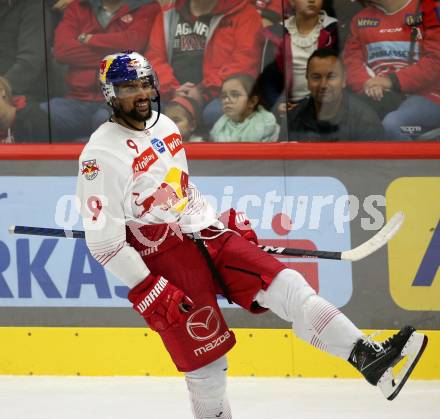 EBEL. Eishockey Bundesliga. EC KAC gegen  EC Red Bull Salzburg.  Jubel Ali Wukovits  (Salzburg). Klagenfurt, am 30.10.2022.
Foto: Kuess
www.qspictures.net
---
pressefotos, pressefotografie, kuess, qs, qspictures, sport, bild, bilder, bilddatenbank