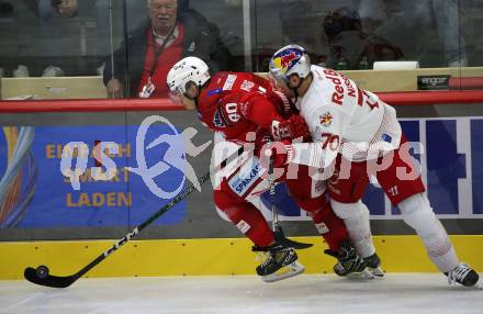 EBEL. Eishockey Bundesliga. EC KAC gegen  EC Red Bull Salzburg. Nikolaus Kraus,  (KAC),    Benjamin Nissner  (Salzburg). Klagenfurt, am 30.10.2022.
Foto: Kuess
www.qspictures.net
---
pressefotos, pressefotografie, kuess, qs, qspictures, sport, bild, bilder, bilddatenbank