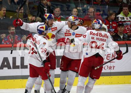 EBEL. Eishockey Bundesliga. EC KAC gegen  EC Red Bull Salzburg. Torjubel Andrew Jay MacWilliam.,Chay Genoway, Peter Hochkofler, Mario Huber  (Salzburg). Klagenfurt, am 30.10.2022.
Foto: Kuess
www.qspictures.net
---
pressefotos, pressefotografie, kuess, qs, qspictures, sport, bild, bilder, bilddatenbank