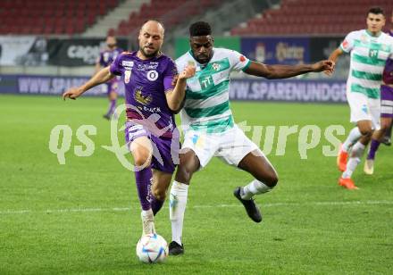 Fussball Bundesliga. SK Austria Klagenfurt gegen WSG Tirol.   Rico Benatelli, (Klagenfurt),   Kofi Yeboah Schulz (Tirol). Klagenfurt, am 29.10.2022.
Foto: Kuess
---
pressefotos, pressefotografie, kuess, qs, qspictures, sport, bild, bilder, bilddatenbank